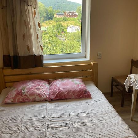 Apartamento Zabava Yaremche Exterior foto