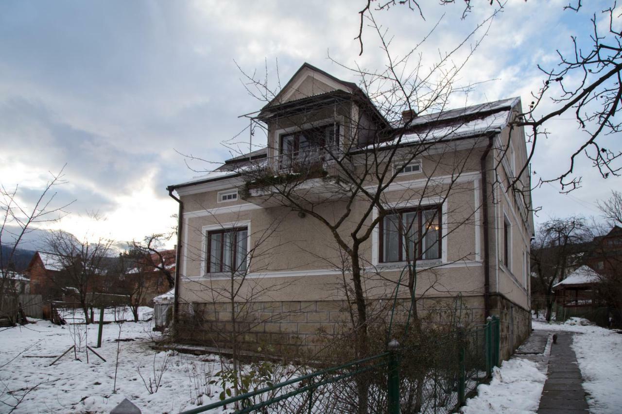 Apartamento Zabava Yaremche Exterior foto