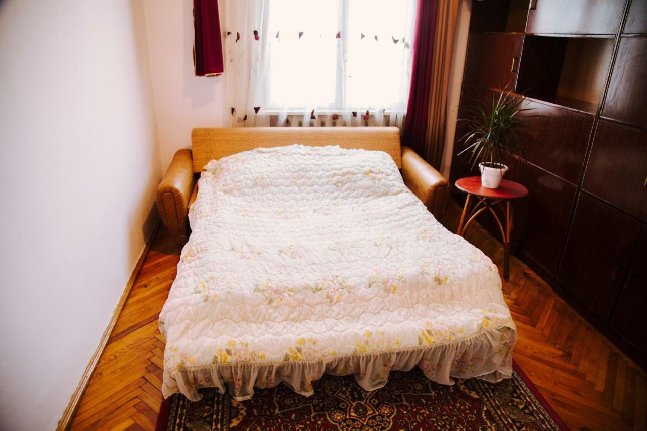 Apartamento Zabava Yaremche Exterior foto